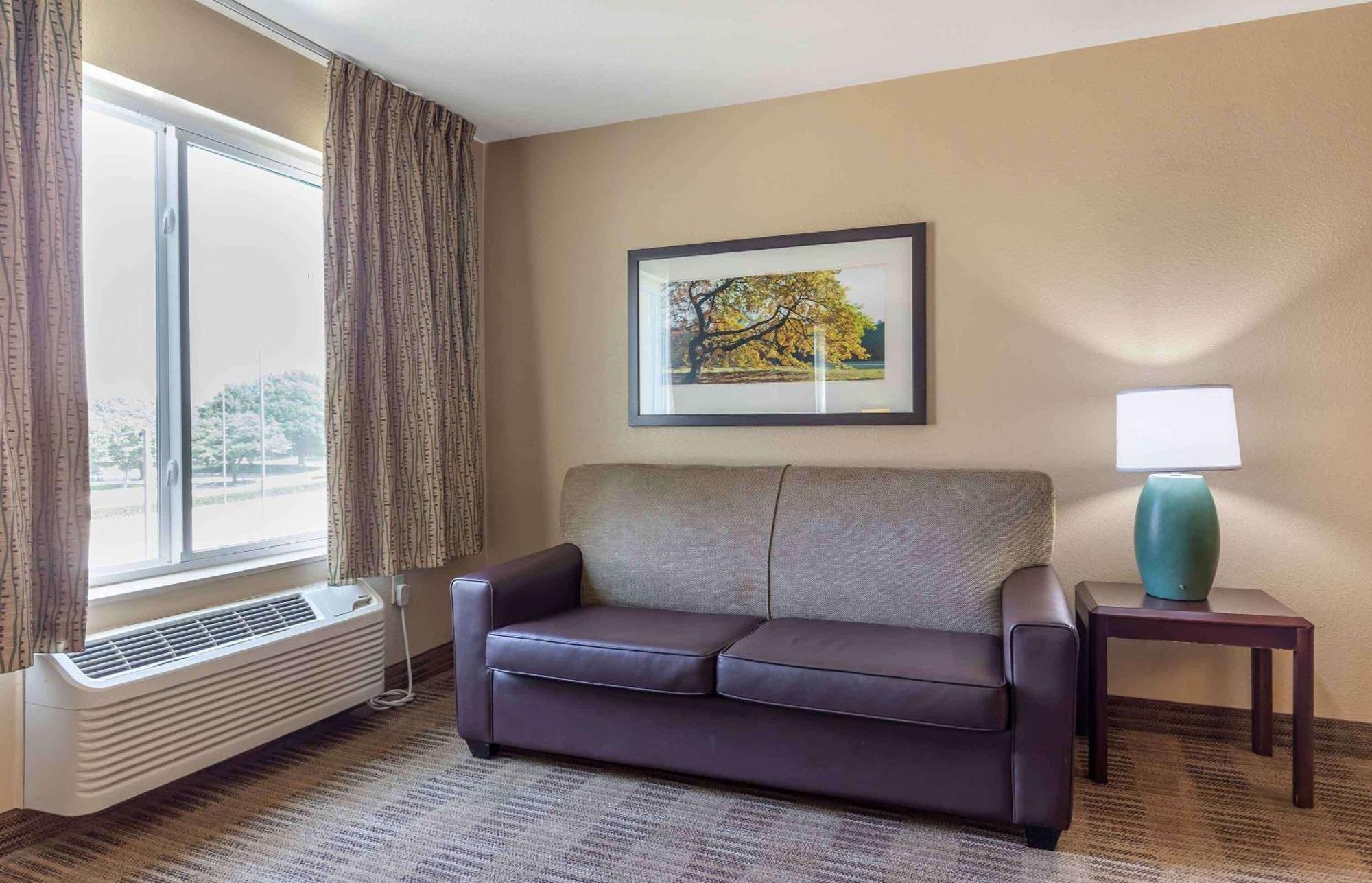 Extended Stay America Suites - Cleveland - Brooklyn Eksteriør billede