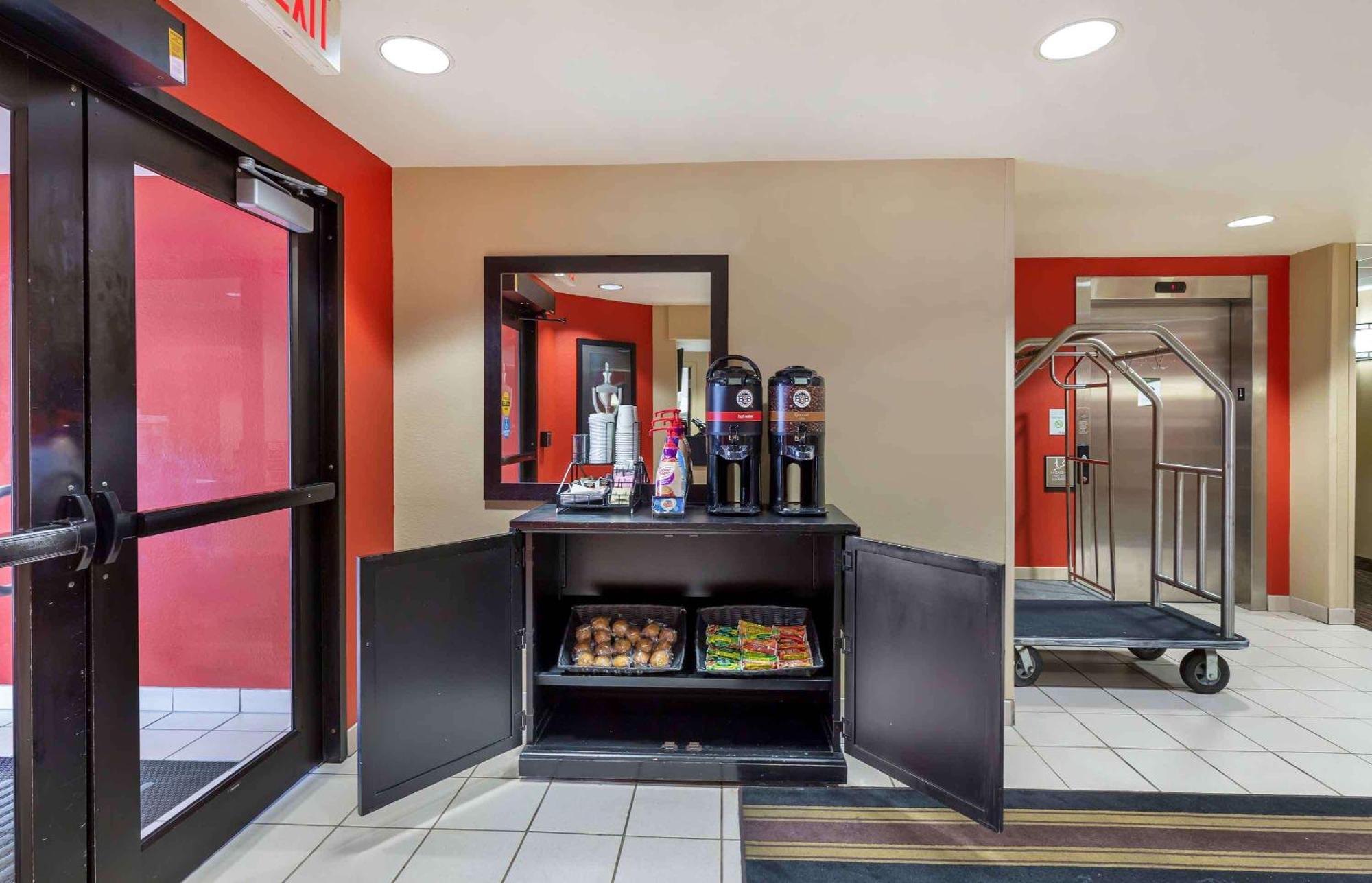 Extended Stay America Suites - Cleveland - Brooklyn Eksteriør billede